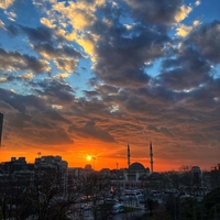 Istanbul: Land of Reds and Oranges